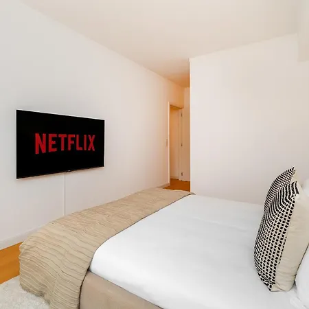 Apartment Whome Contemporary Comfort In Historic Lisbon