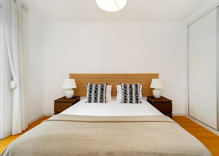 Apartment Whome Contemporary Comfort In Historic Lisbon