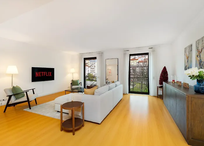 Apartment Whome Contemporary Comfort In Historic *