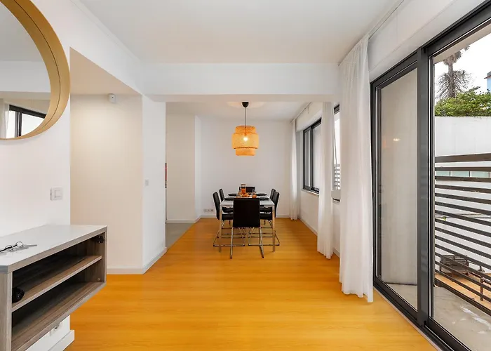 아파트 Whome Contemporary Comfort In Historic *