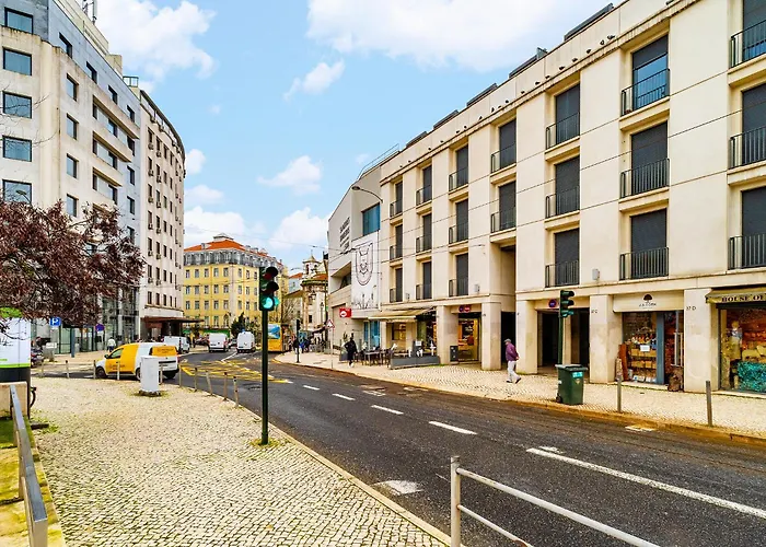 Whome Contemporary Comfort In Historic